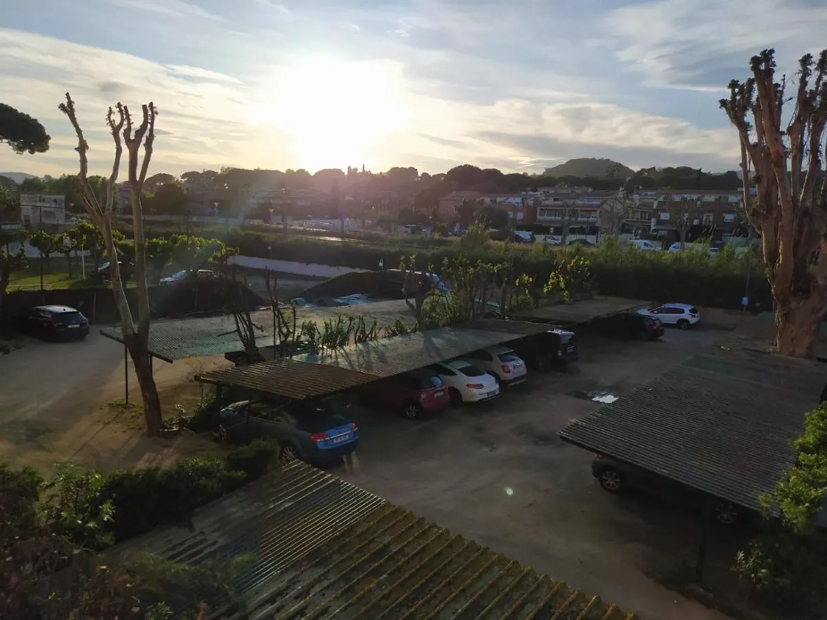 Premium Habitat De Canyelles Sant Vicenc de Montalt Spain